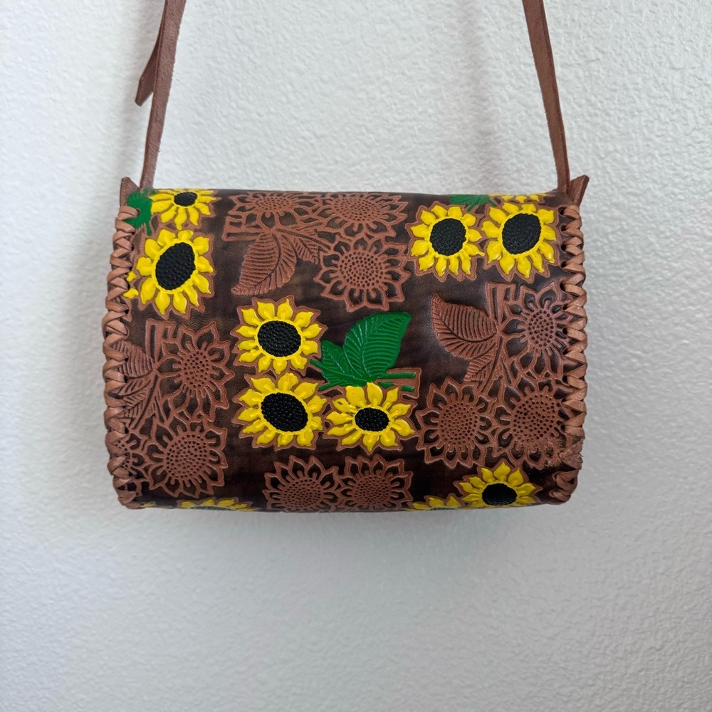 Hand Tooled Leather Floral Shoulder Bag - Picture 5 of 14